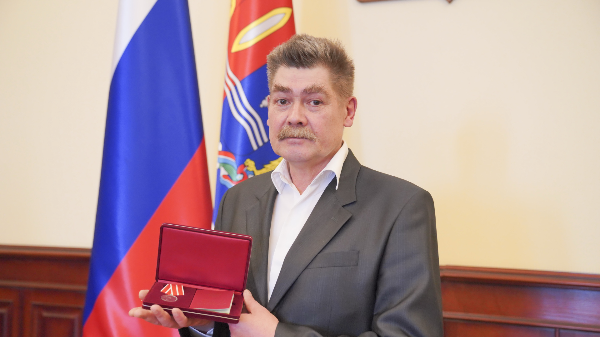 Медалью Луки Крымского награждён участник СВО из Ивановской области – врач-хирург Сергей Смирнов